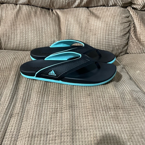 Adidas flip flop thong slide men’s size 9 black /aqua blue. - Picture 2 of 12